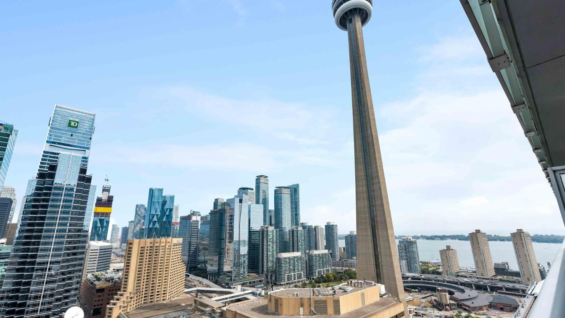 2Bedroom Cn Tower And Water Views - Free Parking - Rooftop Pool Toronto Extérieur photo